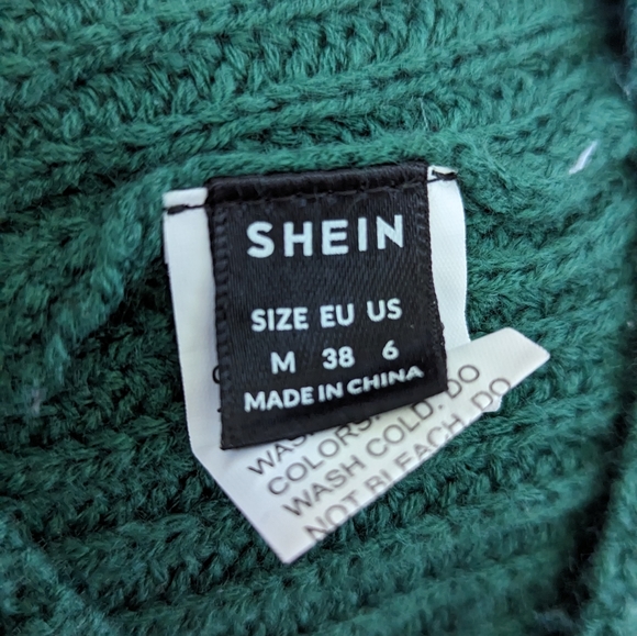 Two Piece Green Sweater Set Cropped top And Skirt Knit M - Picture 4 of 4